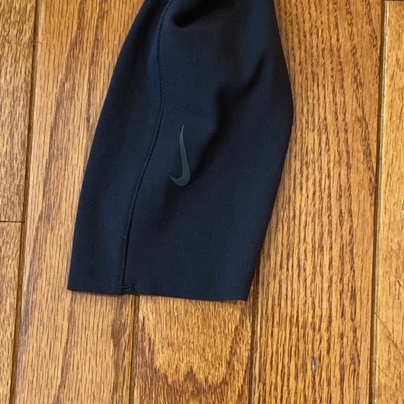 Nike Yoga Training Infinalon Black Jumpsuit - Picture 13 of 16